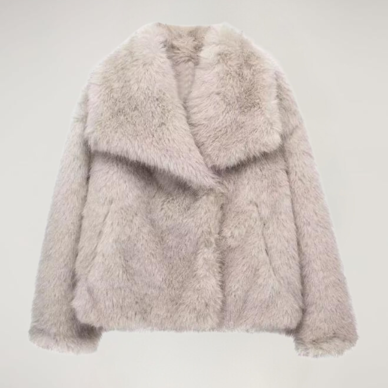 VelvetFur Luxe Jas met Fluwelen Accenten voor een Elegante Uitstraling