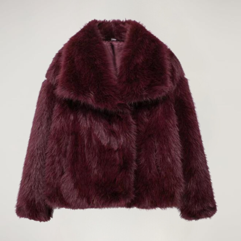 VelvetFur Luxe Jas met Fluwelen Accenten voor een Elegante Uitstraling